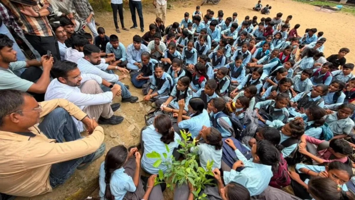 FIR Registered Against Rajasthan Government School Teacher After Complaints by Girl Students, Departmental Probe Begins